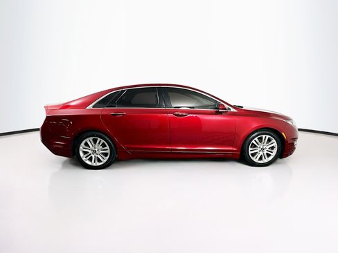 Used 2016 Lincoln MKZ FWD image 10