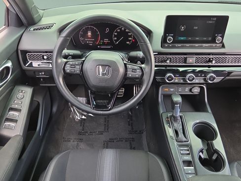 Certified 2025 Honda Civic Sport image 11