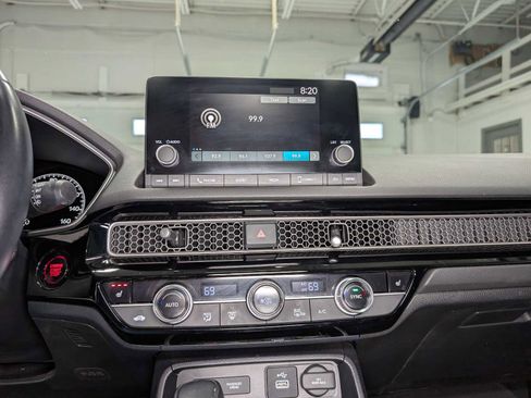 Certified 2024 Kia Seltos SX w/ SX Sunroof Package AWD/4WD image 32