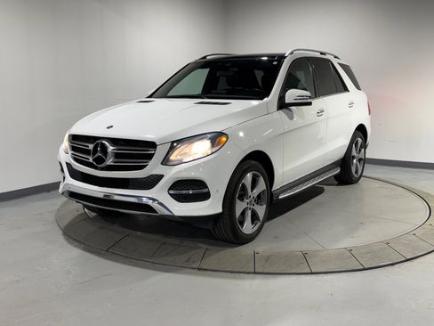 Used 2019 Mercedes-Benz GLE 400 4MATIC image 5