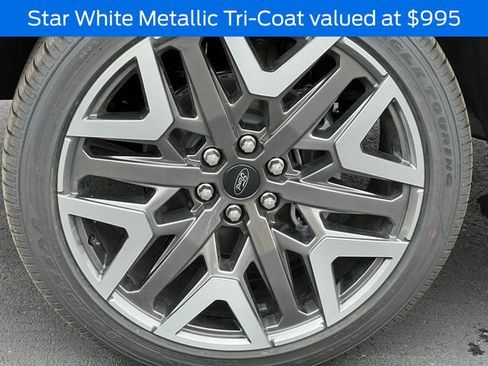 New 2025 Ford Expedition Platinum w/ Platinum Ultimate Package image 12