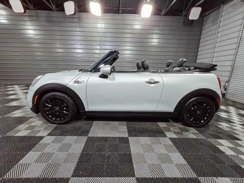 Used 2018 MINI Cooper S FWD image 9