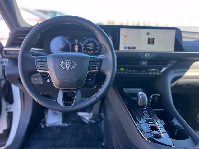 Certified 2026 Toyota Crown AWD/4WD image 12