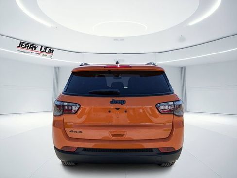 New 2026 Jeep Compass Latitude AWD/4WD image 4