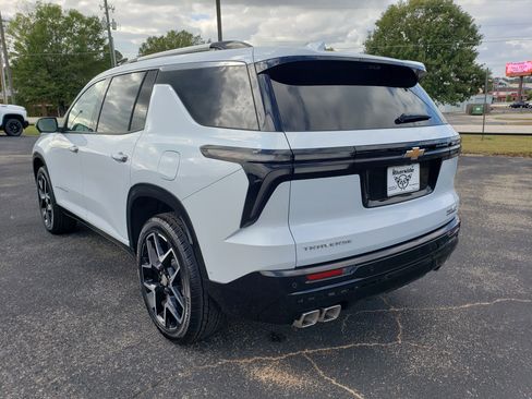 New 2026 Chevrolet Traverse High Country w/ LPO, Floor Liner Package image 4