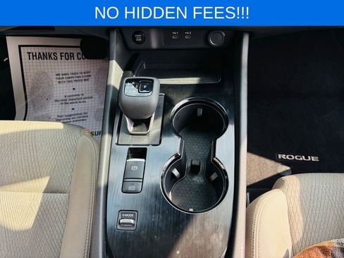 Used 2025 Nissan Rogue SV image 21