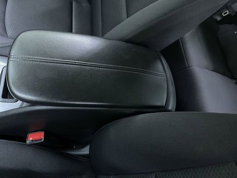 Used 2024 Chevrolet Malibu LT image 25