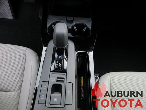 New 2026 Toyota Prius XLE image 13