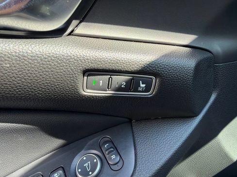 Used 2022 Honda Accord EX-L image 26