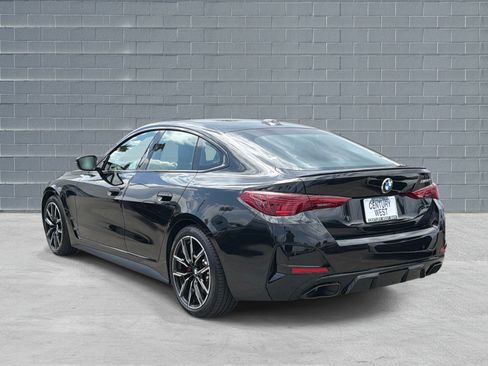 Used 2026 BMW M440i w/ Premium Package RWD image 3