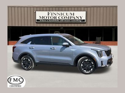 Used 2025 Kia Sorento S