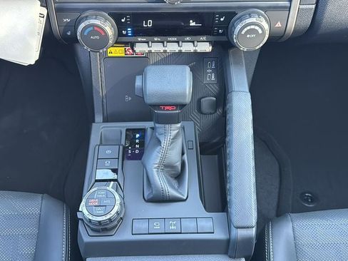 New 2026 Toyota 4Runner TRD Off-Road Premium AWD/4WD image 31