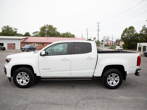 Certified 2022 Chevrolet Colorado LT w/ LT Convenience Package image 7