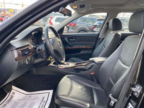 Used 2010 BMW 328i xDrive Sedan image 9