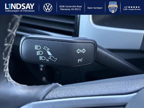 Used 2022 Volkswagen Atlas Cross Sport SE w/ Black Wheel Package image 22