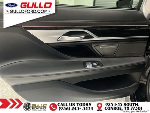 Used 2020 BMW 750i xDrive w/ Autobahn Package AWD/4WD image 17