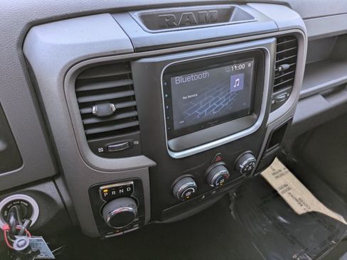 Used 2019 RAM 1500 Express AWD/4WD image 11