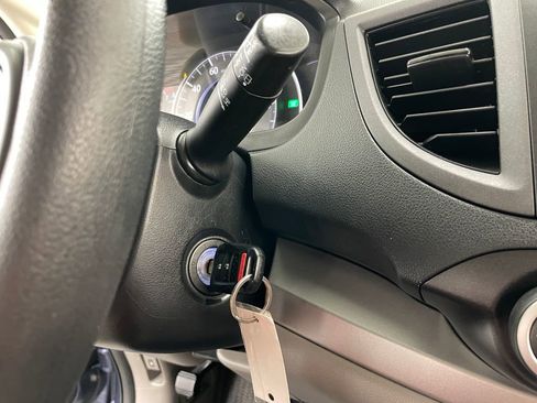 Used 2014 Honda CR-V LX image 25
