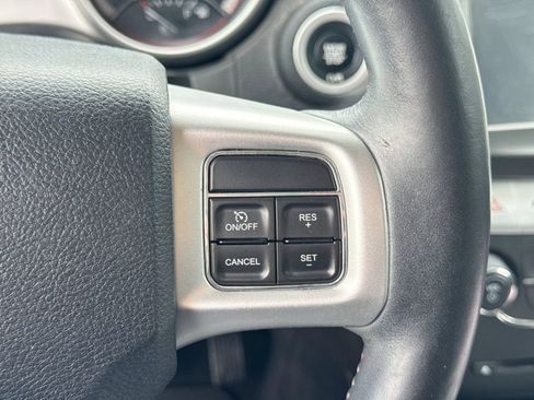 Used 2017 Dodge Journey GT AWD/4WD image 29