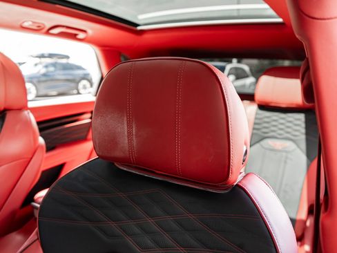 Certified 2023 Bentley Bentayga Extended Wheelbase AWD/4WD image 29