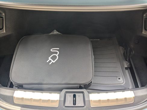 New 2025 Porsche Taycan image 22