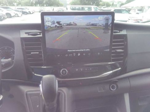 Used 2024 Ford Transit 350 XLT RWD image 11