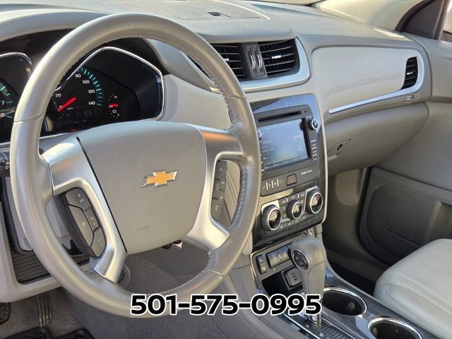Used 2017 Chevrolet Traverse LT AWD/4WD image 9