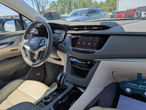 Certified 2023 Cadillac XT5 Premium Luxury w/ LPO, Floor Liner Package AWD/4WD image 42