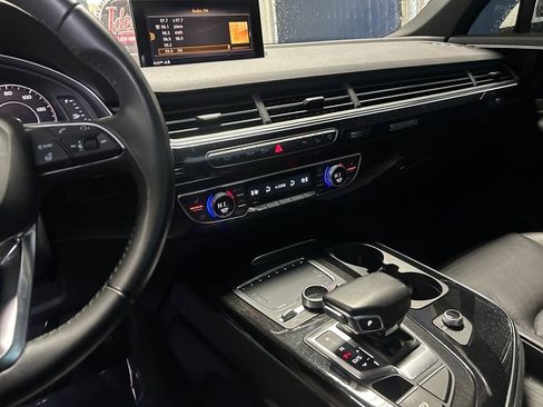 Used 2017 Audi Q7 3.0T Premium Plus image 20