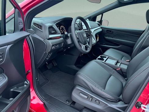 New 2026 Honda Odyssey Sport-L image 5