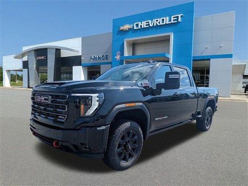 New 2025 GMC Sierra 2500 AT4 w/ AT4 Premium Plus Package image 10