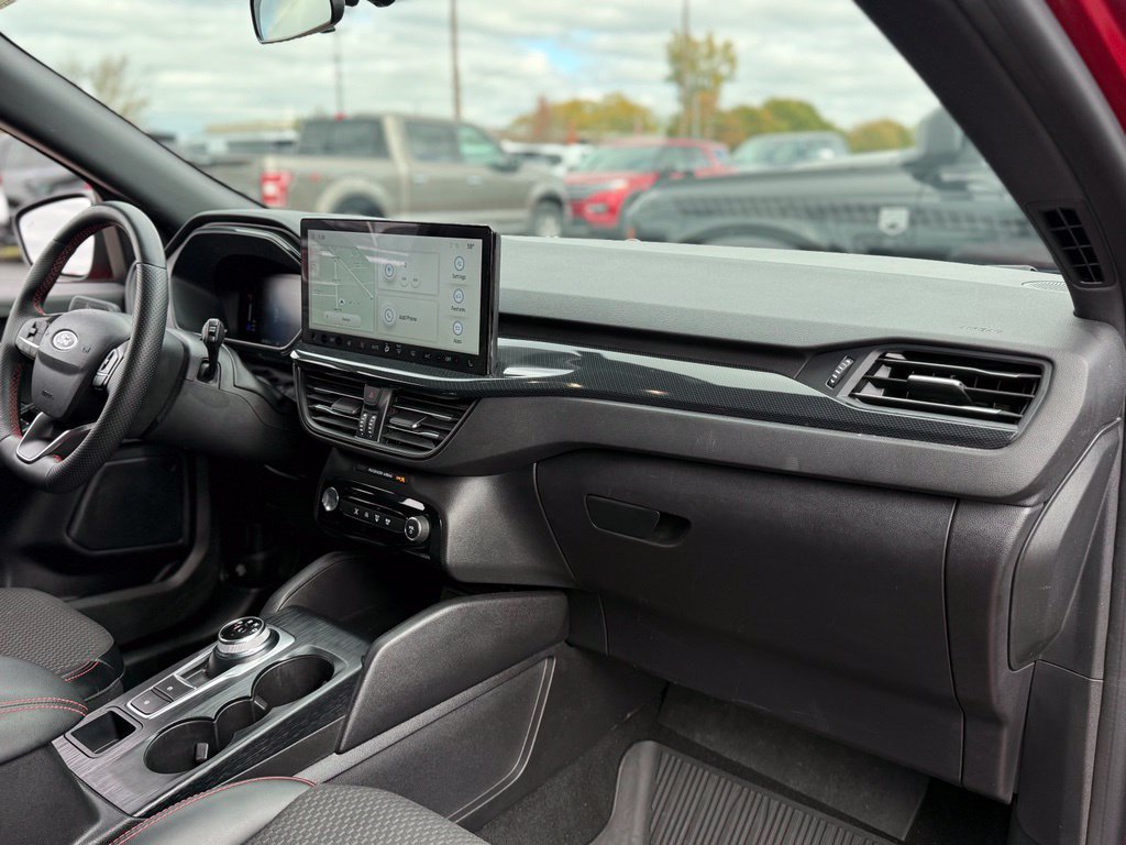 Used 2023 Ford Escape ST-Line w/ Tech Pack #1 AWD/4WD image 12