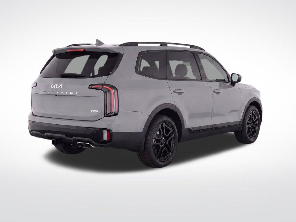 Used 2024 Kia Telluride EX X-Line AWD/4WD image 3