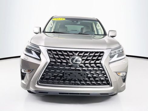 Used 2023 Lexus GX 460 Premium w/ Premium Package AWD/4WD image 2