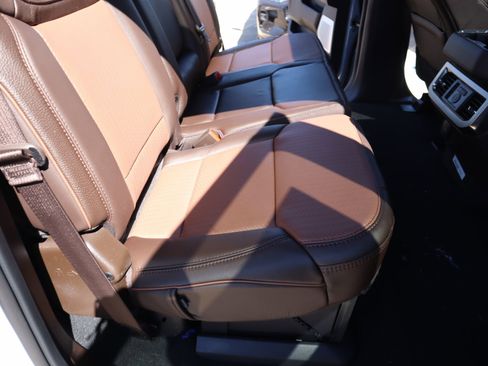 New 2026 Ford F250 King Ranch w/ Chrome Package AWD/4WD image 15