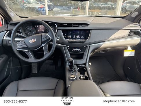 New 2026 Cadillac XT5 Premium Luxury image 11