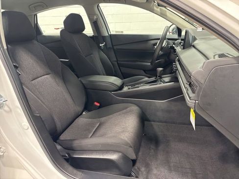 Certified 2024 Honda Accord LX image 12