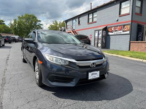 Used 2018 Honda Civic LX image 4