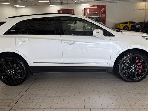 Used 2023 Cadillac XT5 Sportv w/ Technology Package AWD/4WD image 5