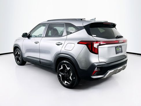 Used 2025 Kia Seltos S image 5