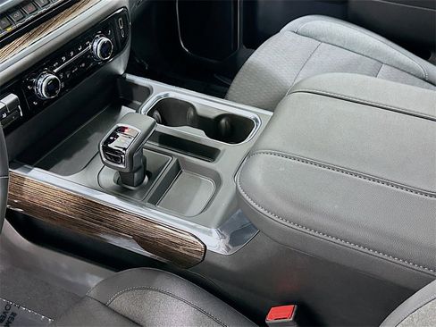 Used 2025 GMC Sierra 1500 Elevation w/ Preferred Package image 17