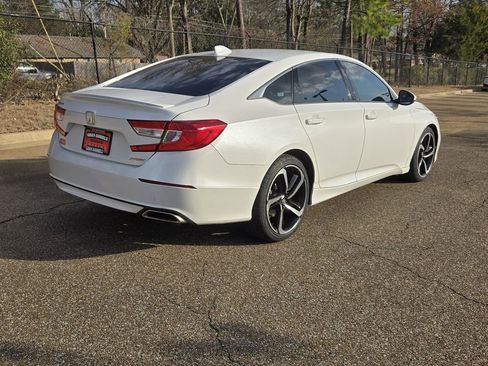 Used 2020 Honda Accord Sport image 24