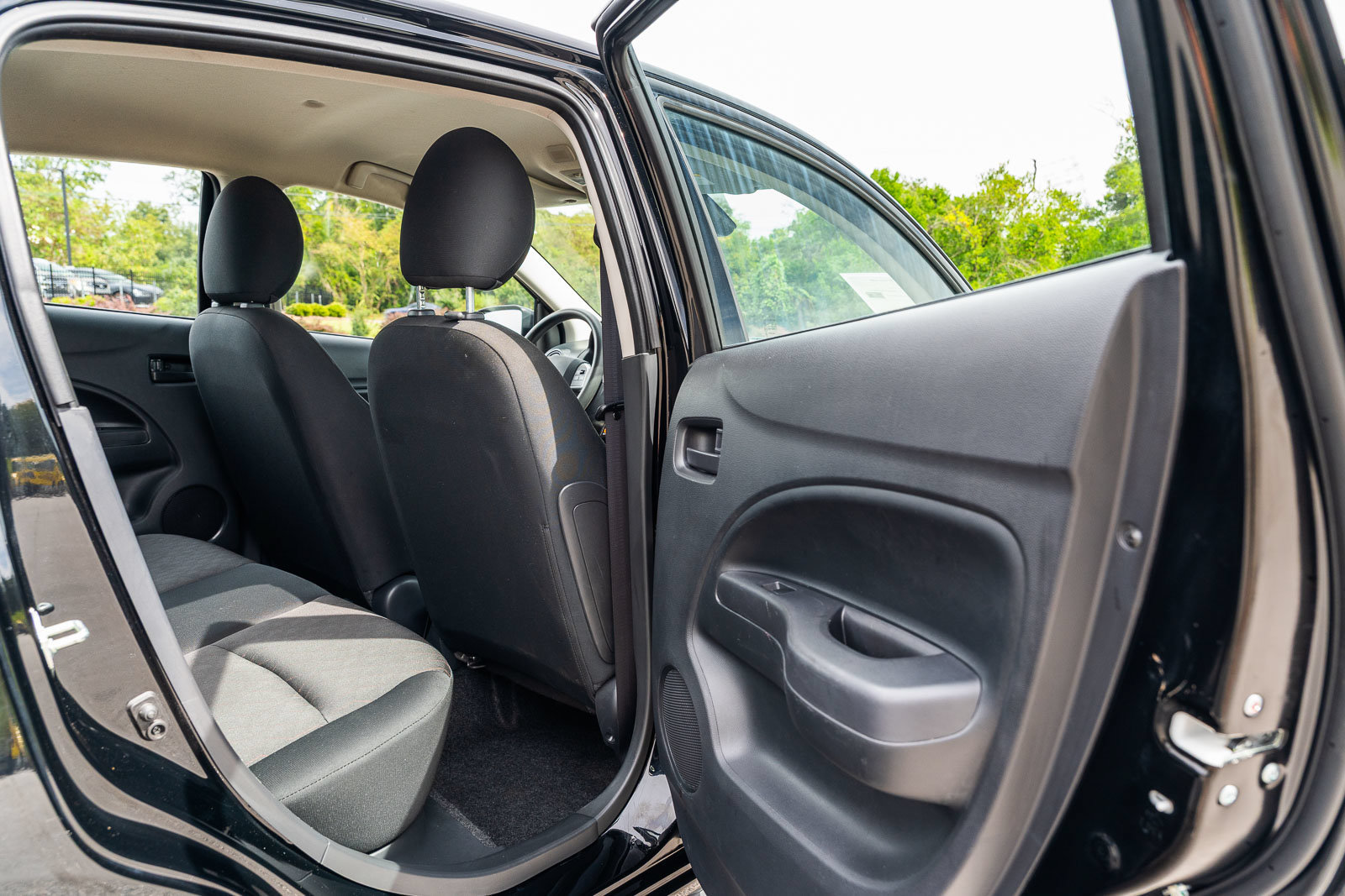 Used 2024 Mitsubishi Mirage ES FWD image 14