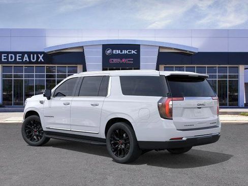 New 2026 GMC Yukon XL Elevation image 27