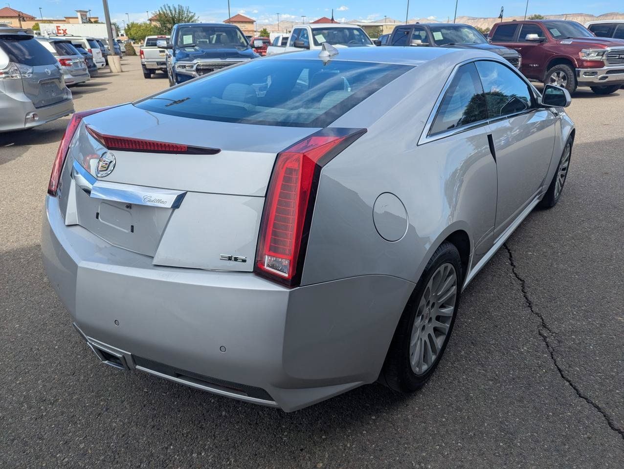 Used 2011 Cadillac CTS Performance RWD image 5