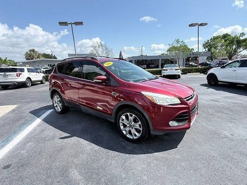 Used 2013 Ford Escape SEL FWD image 2