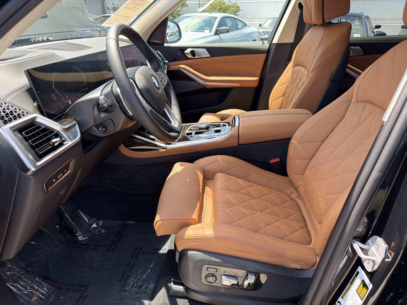 Used 2026 BMW X7 xDrive40i w/ Premium Package AWD/4WD image 18