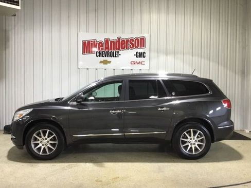 Used 2016 Buick Enclave Convenience image 2