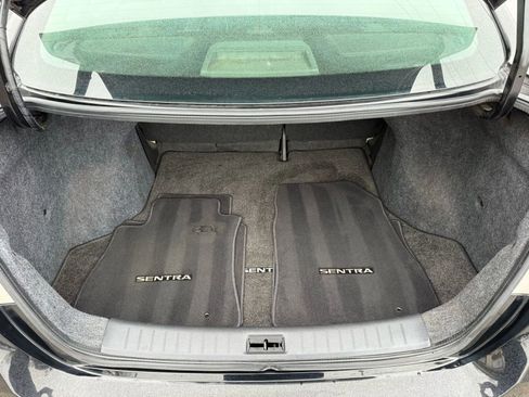 Used 2019 Nissan Sentra SV image 13