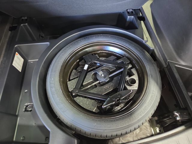 Used 2025 Chevrolet Blazer LT AWD/4WD image 30